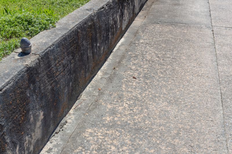 concrete retaining wall installation and repair